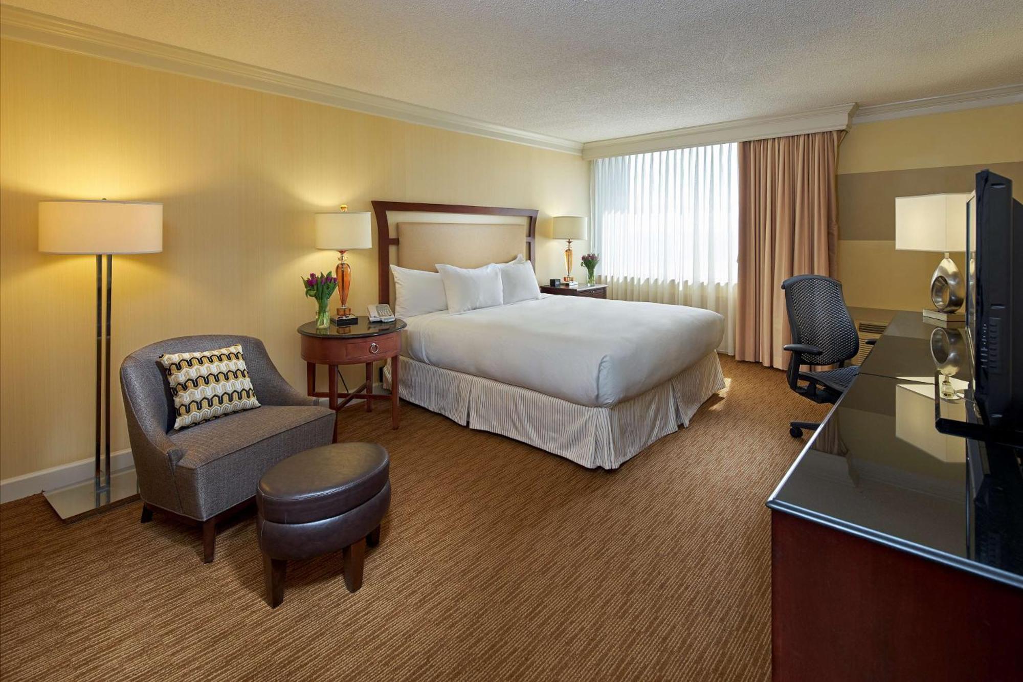 Hilton Raleigh North Hills Otel Dış mekan fotoğraf